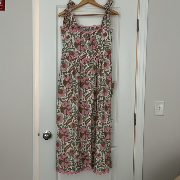 Juliet Dunn Pink and Green Floral Maxi Dress - Picture 2 of 6